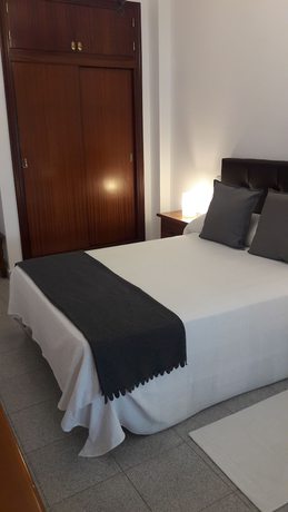 Imagen de la habitación del Hotel Restaurante Portugal. Foto 3