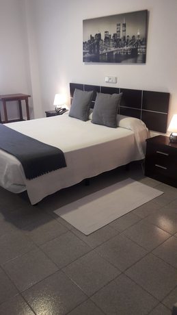 Imagen de la habitación del Hotel Restaurante Portugal. Foto 5