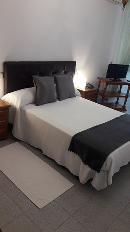 Imagen de la habitación del Hotel Restaurante Portugal. Foto 9