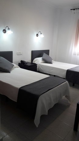 Imagen de la habitación del Hotel Restaurante Portugal. Foto 14