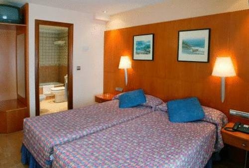 Imagen de la habitación del Hotel Restaurante Salvadora. Foto 7