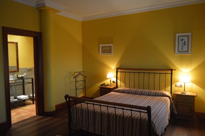 Imagen de la habitación del Hotel Restaurante Usategieta. Foto 3