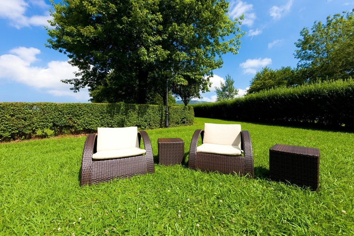 Imagen de los exteriores del Hotel Restaurante Usategieta. Foto 9