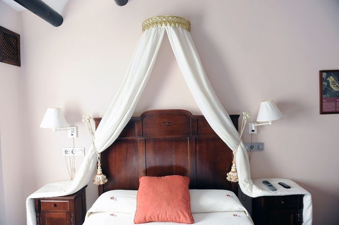 Imagen de la habitación del Hotel Restaurante Verdia. Foto 9