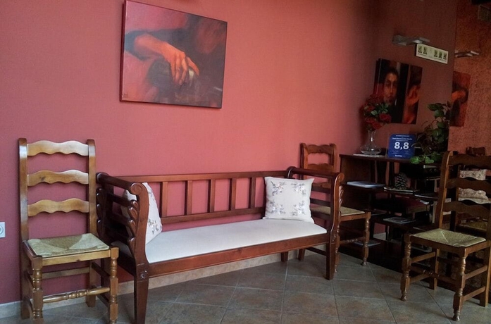 Imagen de los interiores del Hotel Restaurante Verdia. Foto 19