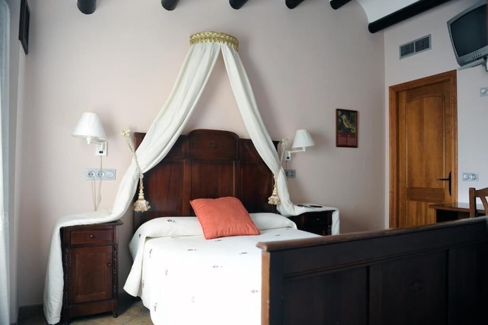 Imagen de la habitación del Hotel Restaurante Verdia. Foto 16