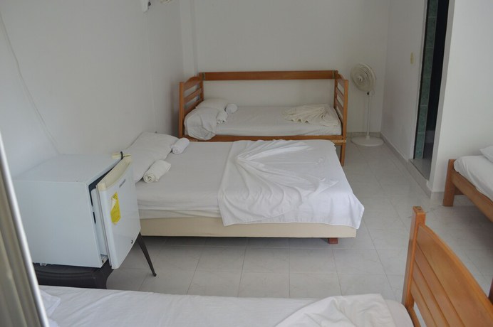 Imagen de la habitación del Hotel Restaurante Versalles. Foto 9