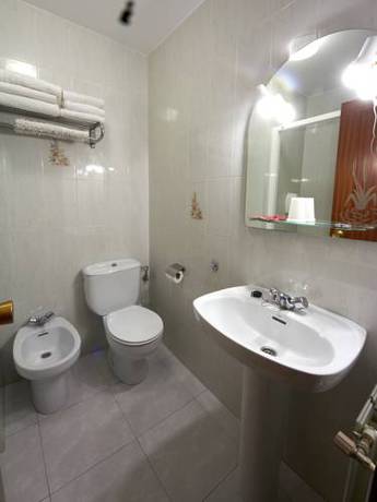 Imagen de la habitación del Hotel Restaurante Xaneiro. Foto 8