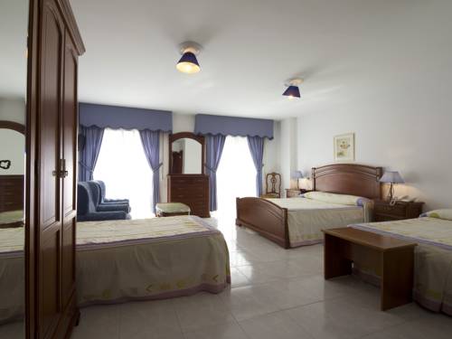 Imagen de la habitación del Hotel Restaurante Xaneiro. Foto 14