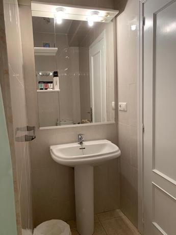 Imagen de la habitación del Hotel Restaurante Y Puerta De Aranda. Foto 4