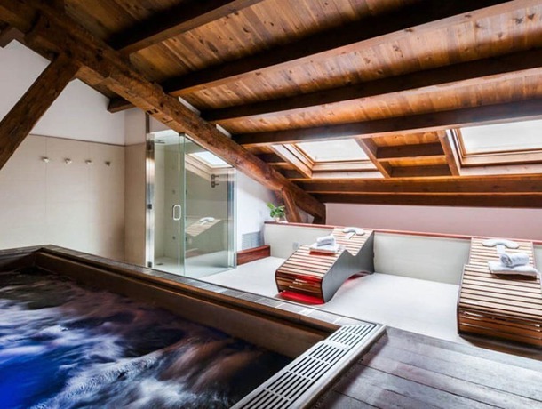 Imagen de la piscina del Hotel Restaurante and Spa Palacio Matutano Daudén. Foto 19