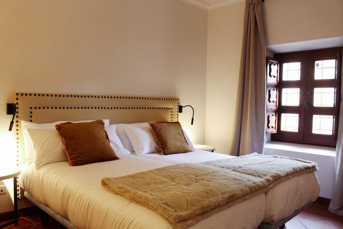Imagen de la habitación del Hotel Restaurante and Spa Palacio Matutano Daudén. Foto 7