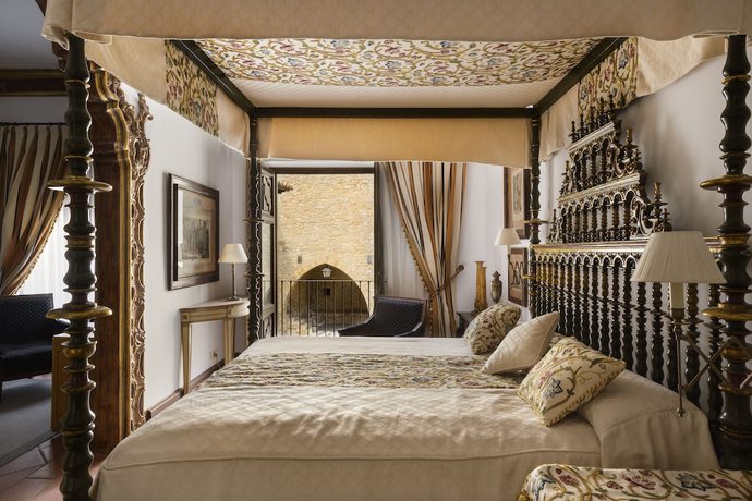 Imagen de la habitación del Hotel Restaurante and Spa Palacio Matutano Daudén. Foto 12