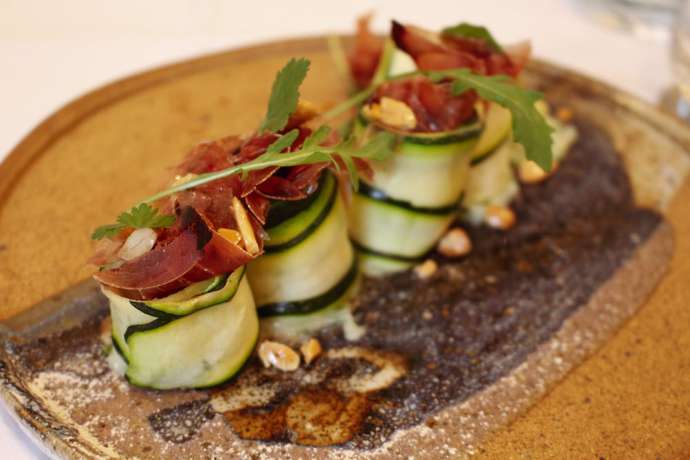 Imagen del bar/restaurante del Hotel Restaurante and Spa Palacio Matutano Daudén. Foto 6