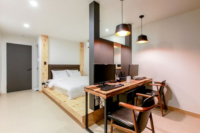 Imagen general del Hotel Restay. Foto 1