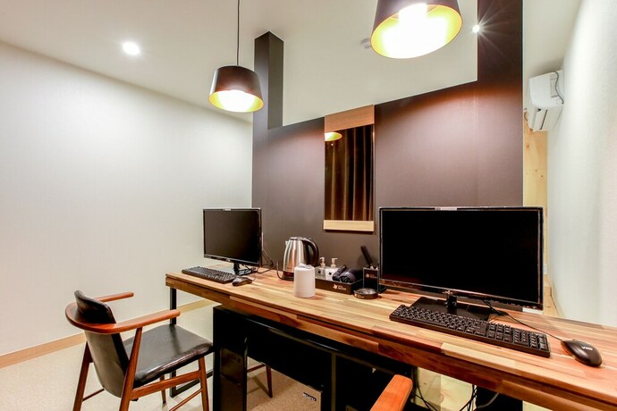Imagen de la habitación del Hotel Restay. Foto 19