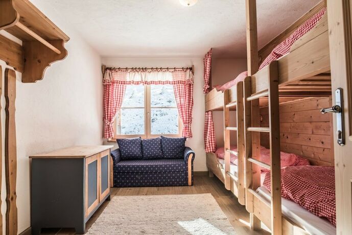 Imagen de la habitación del Hotel Resterhöhe. Foto 12