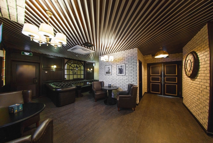 Imagen del bar/restaurante del Hotel Reston and Spa. Foto 5