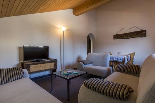 Imagen de la habitación del Hotel Restorant Engiadina Ftan. Foto 14