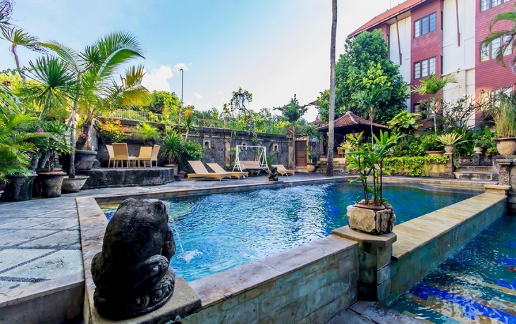 Imagen de la piscina del Hotel Restu Bali. Foto 16