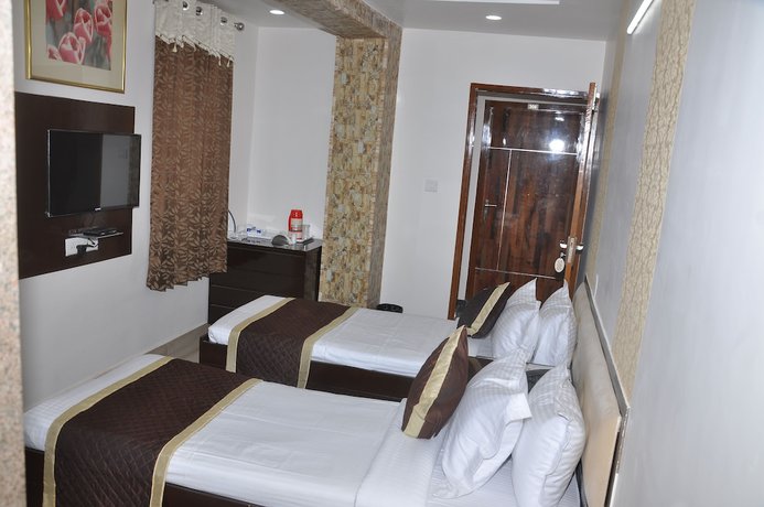 Imagen de la habitación del Hotel Retaj Bhilwara. Foto 6