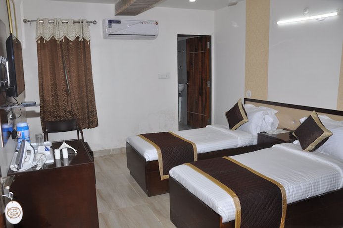 Imagen de la habitación del Hotel Retaj Bhilwara. Foto 11