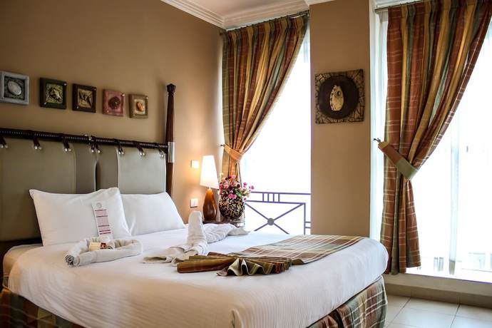 Imagen de la habitación del Hotel Retaj. Foto 6