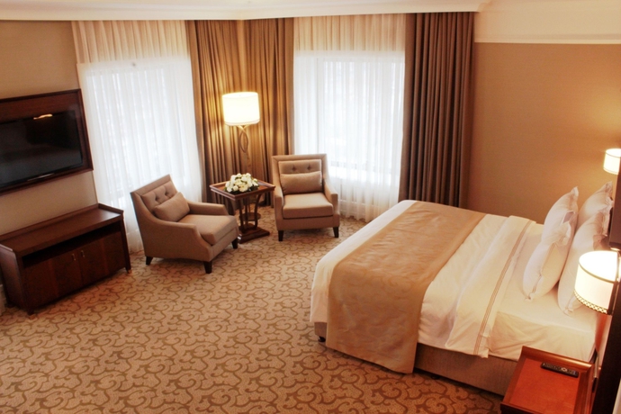 Imagen de la habitación del Hotel Retaj Royale Istanbul. Foto 2