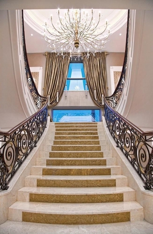 Imagen de los interiores del Hotel Retaj Royale Istanbul. Foto 7