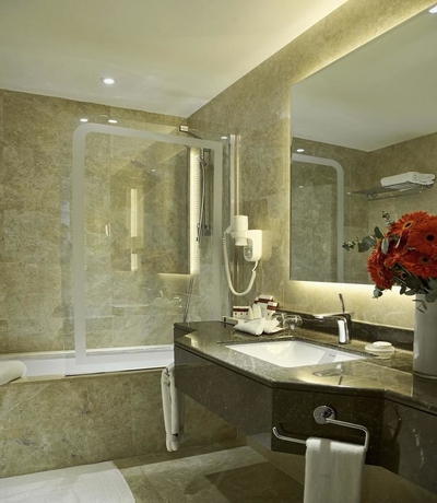 Imagen de la habitación del Hotel Retaj Royale Istanbul. Foto 3