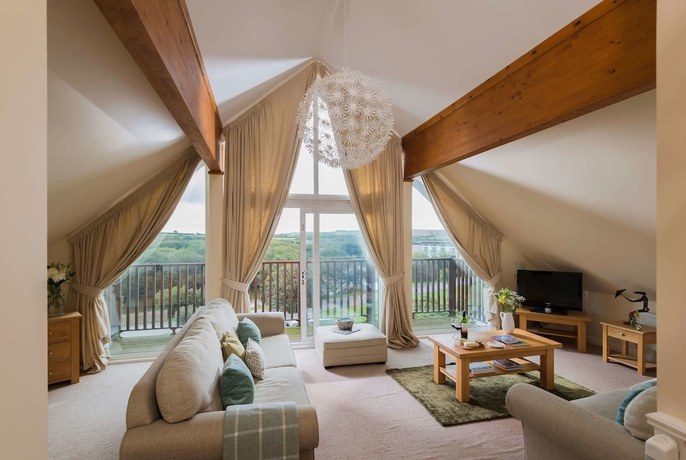 Imagen de los interiores del Hotel Retallack Resort. Foto 19