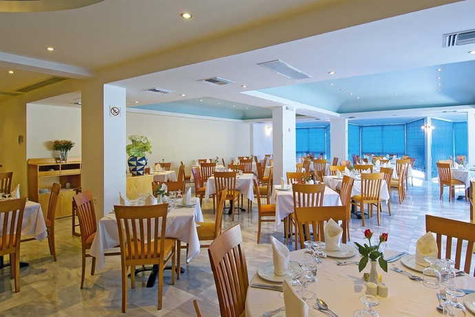 Imagen general del Hotel Rethymno Mare Royal & Water Park. Foto 6