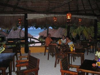 Imagen del bar/restaurante del Hotel Retiro Maya. Foto 2