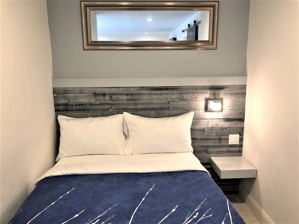 Imagen de la habitación del Hotel Retreat At Crystal Manatee. Foto 15