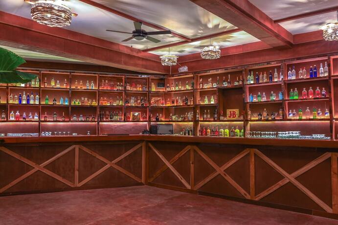 Imagen del bar/restaurante del Hotel Retreat Siargao Resort. Foto 21