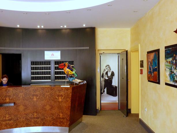 Imagen de los interiores del Hotel Retro - Art - Lünen. Foto 20