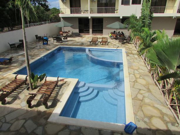 Imagen de la piscina del Hotel Retro Boutique Limited. Foto 17