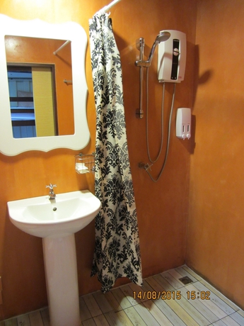 Imagen de la habitación del Hotel Retro Box. Foto 2
