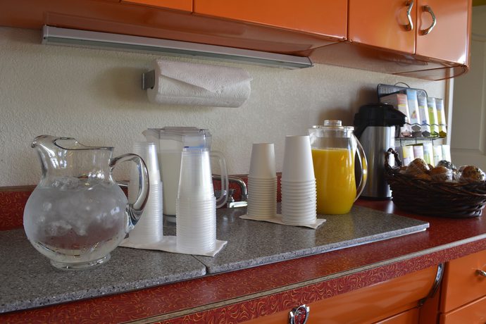 Imagen del bar/restaurante del Hotel Retro Inn at Mesa Verde. Foto 3