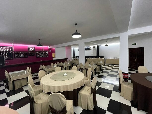 Imagen del bar/restaurante del Hotel Retro Palace. Foto 14