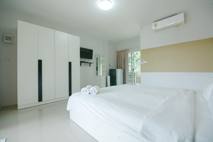 Imagen de la habitación del Hotel Reuan Chom Dao Resort. Foto 20