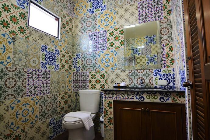 Imagen general del Hotel Reuan Napasorn. Foto 9