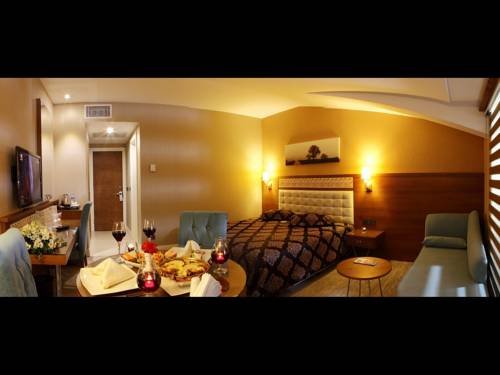 Imagen de la habitación del Hotel Revag Palace. Foto 3