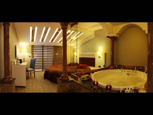 Imagen de la habitación del Hotel Revag Palace. Foto 4