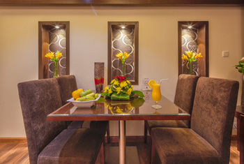 Imagen general del Hotel Revan Palace. Foto 3