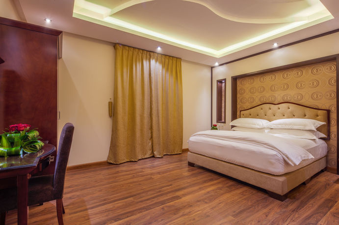 Imagen de los interiores del Hotel Revan Palace. Foto 13