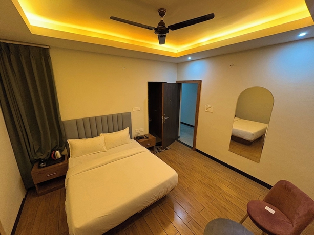 Imagen de la habitación del Hotel Revelon Grand Hotel. Foto 9