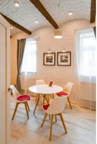 Imagen general del Hotel Revelton Studios Marianske Lazne. Foto 7