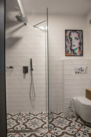 Imagen de la habitación del Hotel Reverence. Foto 8