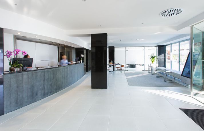 Imagen de los interiores del Hotel Reverence Life. Foto 16